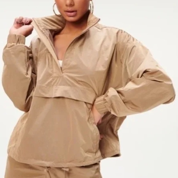 Good American Jackets & Blazers - Good American Women Sz 1/2 US S/M Putty Nylon Slouchy Fit Essential Anorak NWT